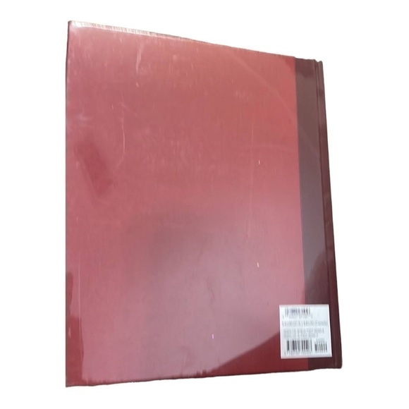 NWT HALLMARK CENTURY OF CARIBG HARDBACK BOOK FOR THE HALLMARK COLLECTOR - Picture 2 of 2